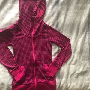 NWOT Women’s Bench Light Weight Hoodie